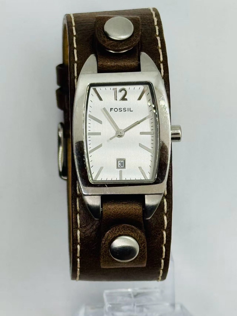 Fossil Women’s Watch 22mm Date  Leather Strap Quartz New Battery Runs